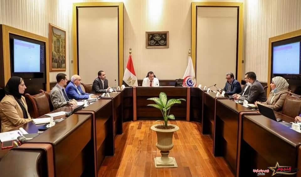 القائم بأعمال وزير الصحة يتابع الموقف التنفيذي للمشروع القومي لتنمية الأسرة المصرية