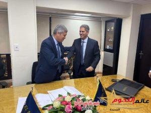 " قطاع الأعمال ": *توقيع عقد تطوير كورنيش المقطم بمساحة 1.7 مليون متر