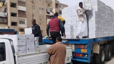 محافظ الإسماعيلية: يتابع وصول كراتين رمضان من بنك الطعام إلي مستحقيها