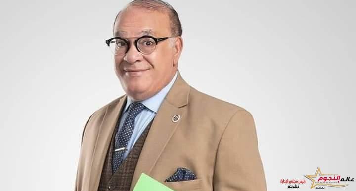 صلاح عبدالله يهنئ الشعب المصري... "حطيت لمسة هواه من عندي"
