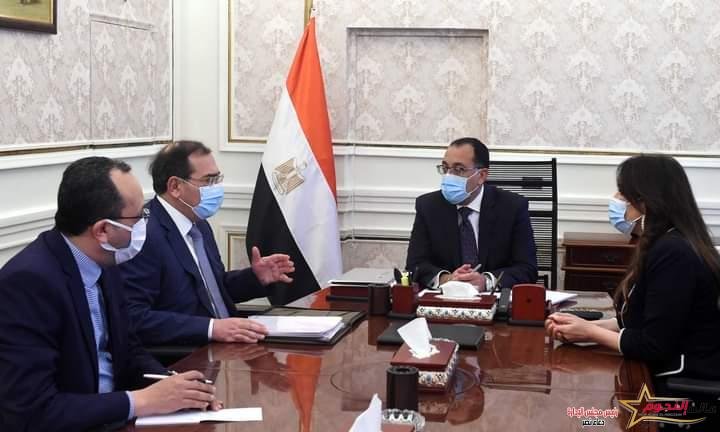 رئيس الوزراء يلتقي وزير البترول لاستعراض عدد من ملفات عمل الوزارة 2 رئيس الوزراء يلتقي وزير البترول لاستعراض عدد من ملفات عمل الوزارة