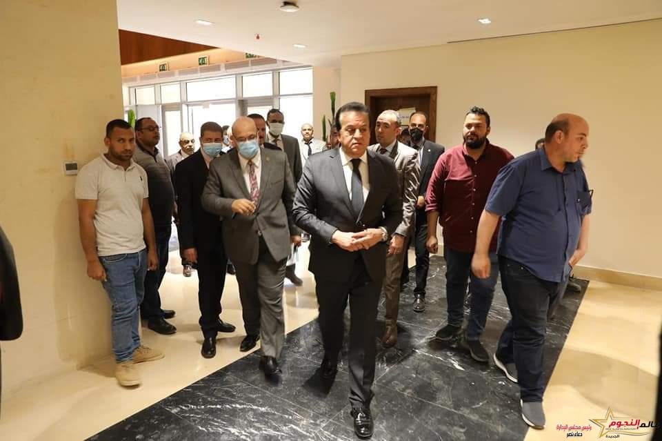 عبدالغفار يُباشر مهام عمله من المقر الجديد لوزارة التعليم العالي بالعاصمة الإدارية 1 عبدالغفار يُباشر مهام عمله من المقر الجديد لوزارة التعليم العالي بالعاصمة الإدارية