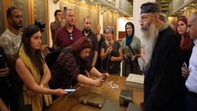 الوفد الصربى يقوم برحلة روحانيه تاريخية عبر معالم دير سانت كاترين