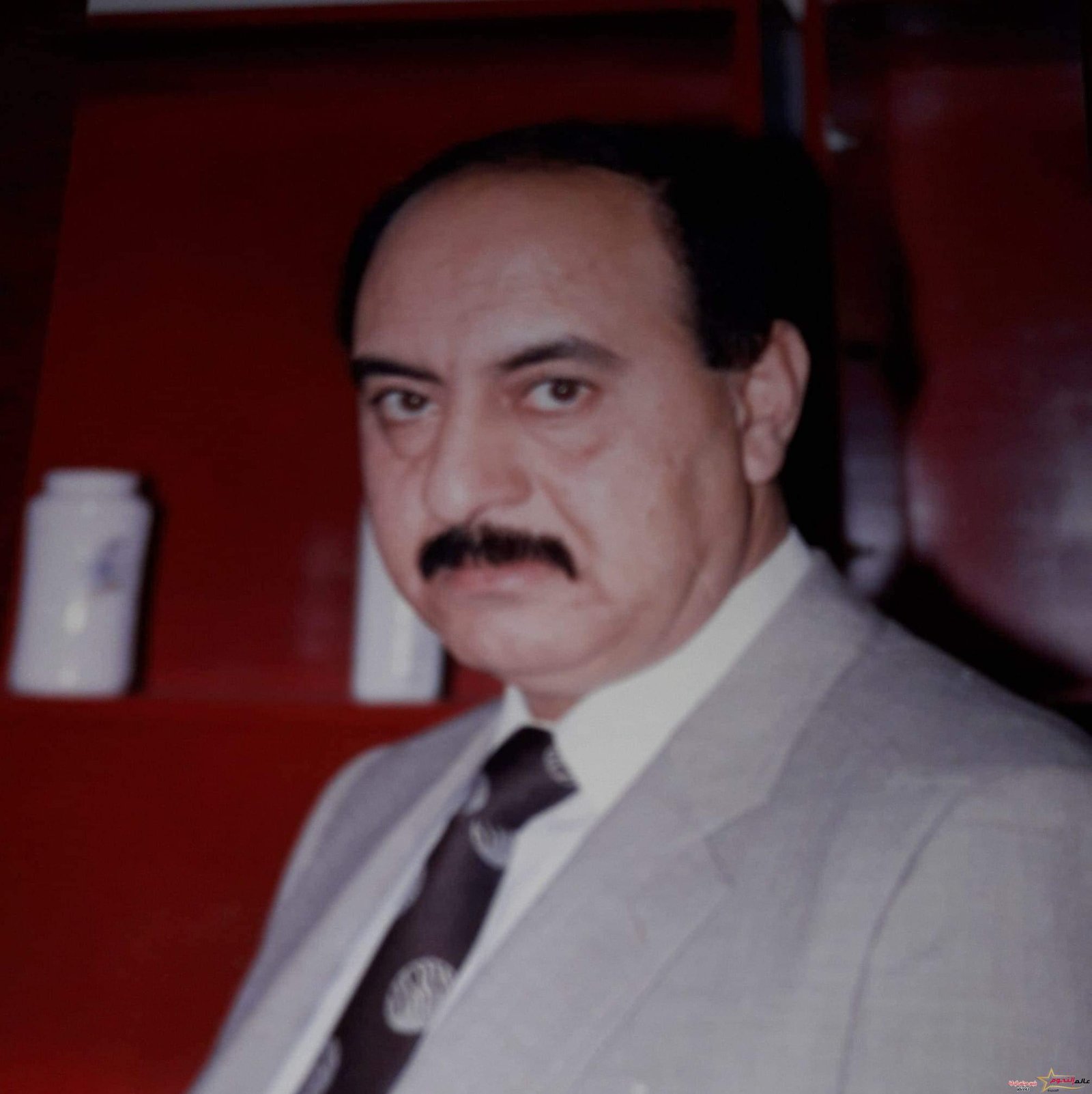 "أحمد الطاهر ".. سكرتير مدير الشركة ومدير الفندق
