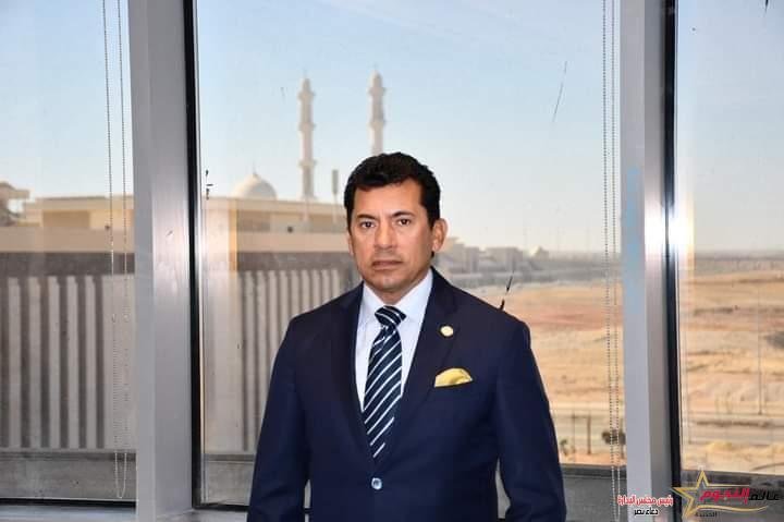 وزير الرياضة يهنىء الزمالك بالفوز بكأس الكؤوس الأفريقية لكرة اليد 