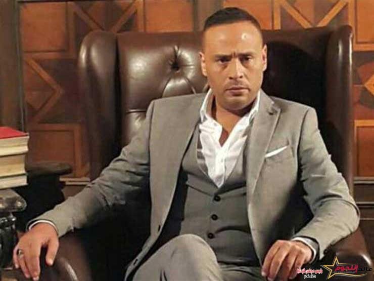 الفنان "محمود عبد المغني" تألق بأول ظهور له أمام علاء ولي الدين وابرز اعماله "طرف تالت"