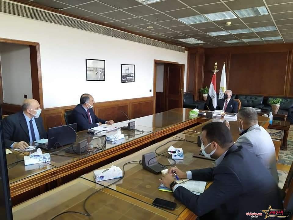 د. عبد العاطى يتابع مجهودات حصر أملاك الوزارة وإجراءات تعظيم الإستفادة منها 1 د. عبد العاطى يتابع مجهودات حصر أملاك الوزارة وإجراءات تعظيم الإستفادة منها