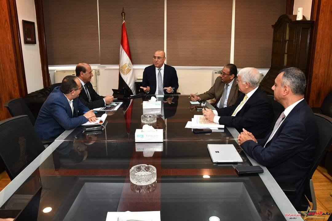 وزير الإسكان يتابع أعمال مشروع سد ومحطة "جوليوس نيريرى" الكهرومائية على نهر روفيجى بدولة تنزانيا 1 وزير الإسكان يتابع أعمال مشروع سد ومحطة "جوليوس نيريرى" الكهرومائية على نهر روفيجى بدولة تنزانيا