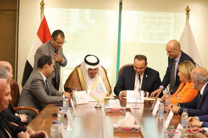 اتفاقية تعاون بين "هيئة الرعاية الصحية" و"اتحاد المستشفيات العربية" لتطوير الصحة الرقمية والتوعية بأهمية المستشفيات الخضراء 3 اتفاقية تعاون بين "هيئة الرعاية الصحية" و"اتحاد المستشفيات العربية" لتطوير الصحة الرقمية والتوعية بأهمية المستشفيات الخضراء