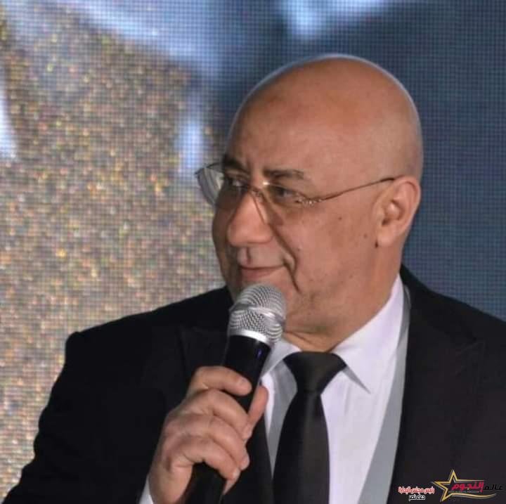 الشاعر "بهاء الدين محمد" يعبر عن غضبه بعد تصريح شيرين عبد الوهاب عن أغنيته "ماتجرخنيش"