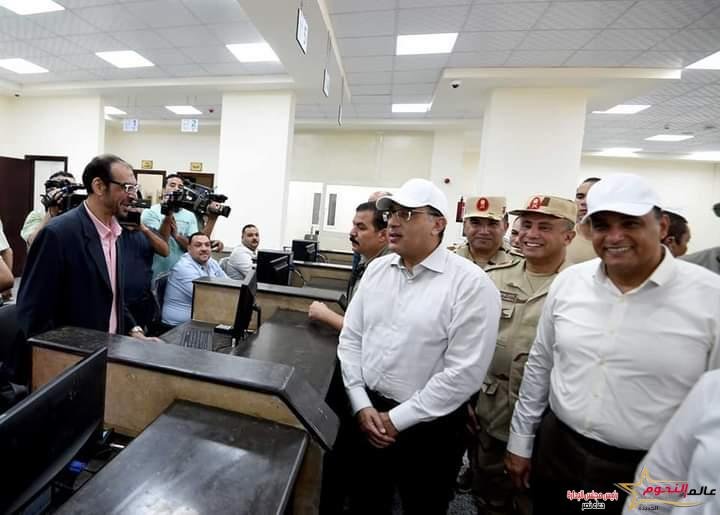 مدبولي يتفقد مشروعي مجمع الخدمات الحكومية ومجمع الخدمات الزراعية بقرية "الحصص" بالدقهلية 1 مدبولي يتفقد مشروعي مجمع الخدمات الحكومية ومجمع الخدمات الزراعية بقرية "الحصص" بالدقهلية