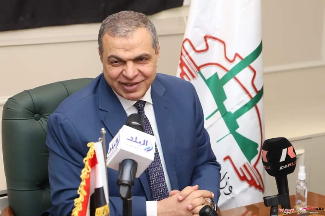 القوى العاملة: تعيين 890 منهم 10 "قادرون باختلاف" واستخراج 3728 شهادة قياس مستوى المهارة بالدقهلية