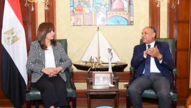 مكرم ورئيس البحث العلمي يبحثان دعوة الخبراء والعلماء المصريين بالخارج لدعم استراتيجية تحقيق الأمن الغذائي