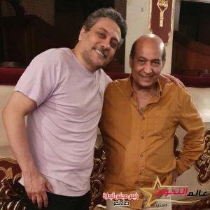 طارق الشناوي وصبري فواز من كواليس "الحفيد" بجانب الفنان تامر فرج 4 طارق الشناوي وصبري فواز من كواليس "الحفيد" بجانب الفنان تامر فرج
