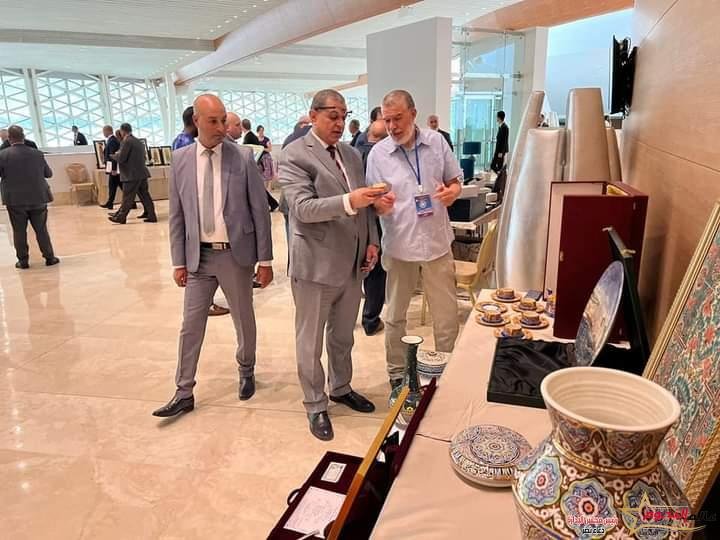 سعفان يتفقد معرض للخزف والمنتجات الحرفية والتراثية