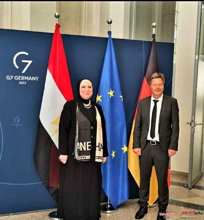 جامع ووزير الاقتصاد الألماني يبحثان سبل تنمية وتطوير العلاقات الاقتصادية بين البلدين 2 جامع ووزير الاقتصاد الألماني يبحثان سبل تنمية وتطوير العلاقات الاقتصادية بين البلدين