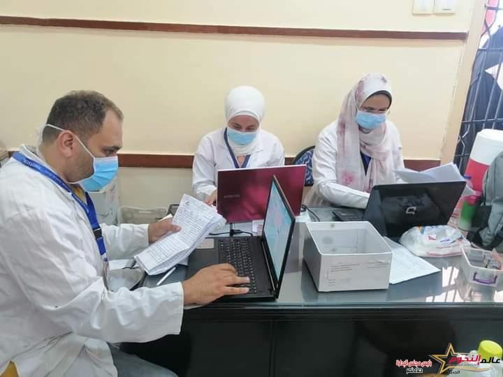 توقيع الكشف الطبي بالمجان على 1101 مواطن ضمن مبادرة "حياة كريمة"