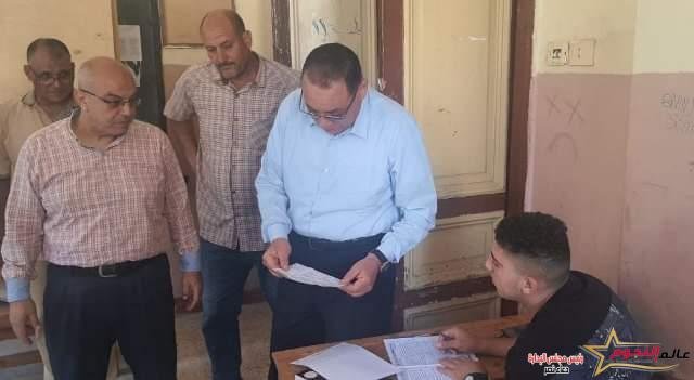 محافظ الشرقية يتفقد لجان إمتحانات الثانوية العامة بمركزي كفر صقر وأبو كبير