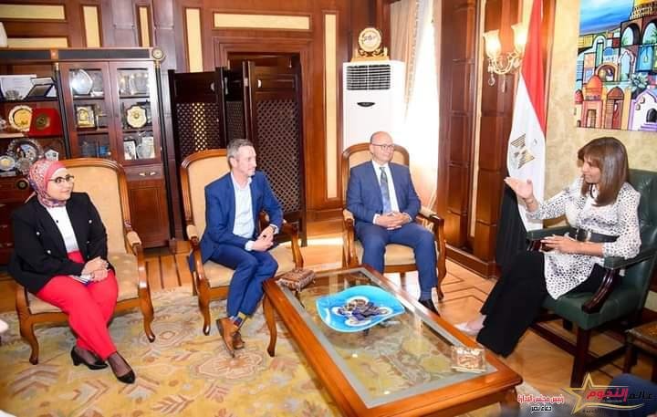 مكرم تستقبل مساعد نائب وزير الخارجية الكندي لبحث سبل التعاون المشترك