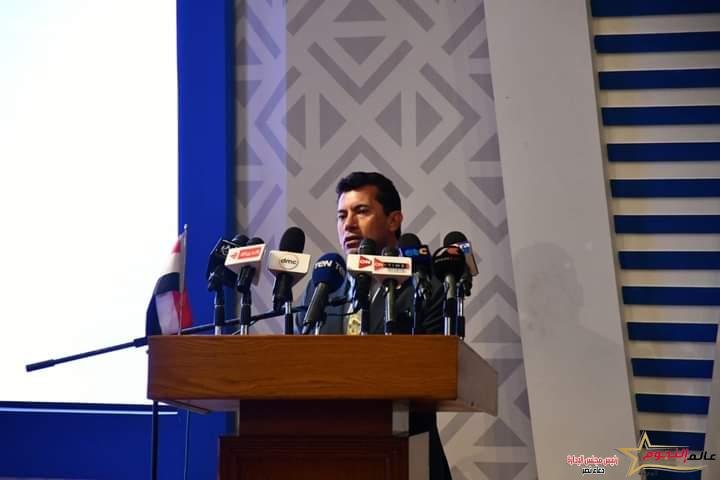 وزيرا الشباب ومفتي الديار ورئيس الأعلى للإعلام يشهدون الملتقى الثاني لمواجهة الشائعات