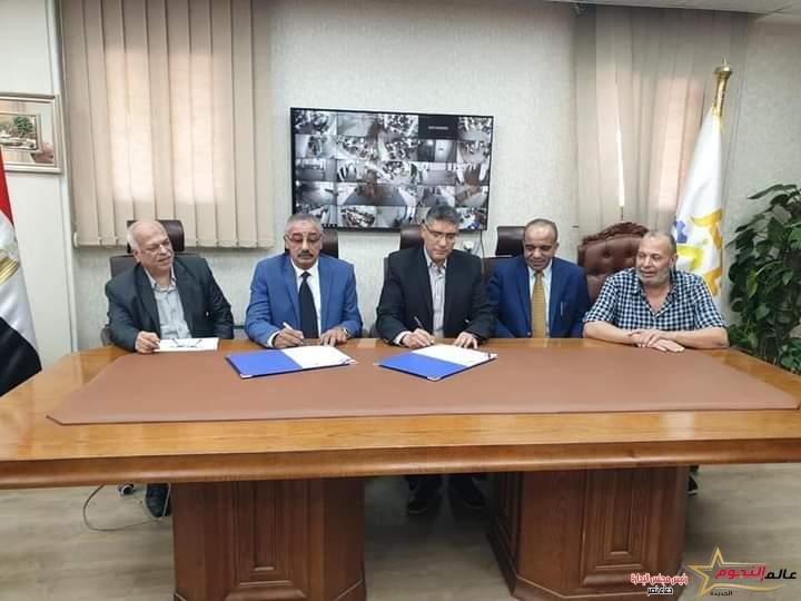 الإسكان: بُروتوكول تعاون لإحلال مركبات " التوك توك " بأخرى تعمل بالكهرباء بمدينة 6 أكتوبر