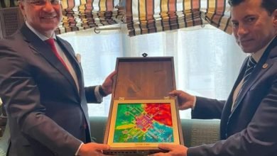 صبحي يلتقى نظيريه الليبي والتونسي قبل افتتاح دورة ألعاب البحر المتوسط بالجزائر