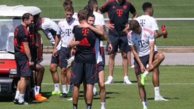 ليفاندوفسكي يودع زملائه في المران الأخير مع بايرن ميونيخ وإنتقاله الي برشلونة