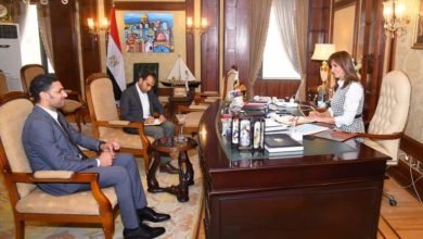 وزيرة الهجرة تستقبل خبيرًا مصريًا بالخارج يترأس المؤتمر الدولي للسموم بحضور 500 عالم وخبير