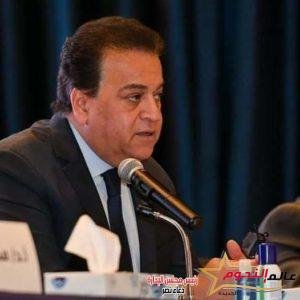 عبد الغفار يستعرض تقريرًا حول استعداد جامعة مصر التكنولوجية الدولية للعام الدراسي الجديد