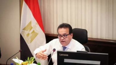 عبد الغفار يعلن تقديم الخدمات الطبية لمصابي حادث الطريق الصحراوي الشرقي بالمنيا 