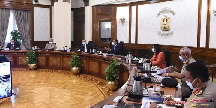 مدبولي يتابع تنفيذ تكليفات الرئيس بإنشاء 200 ألف وحدة سكنية بالقاهرة الكبرى لتطوير المناطق غير المخططة