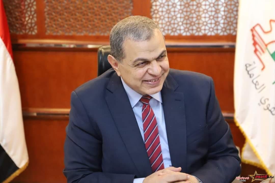 القوى العاملة: تعيين 1048 منهم 30 "قادرون باختلاف" بالإسماعيلية