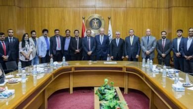 رئيس اقتصادية قناة السويس يبحث مجالات التعاون مع اتحاد الغرف الهندية