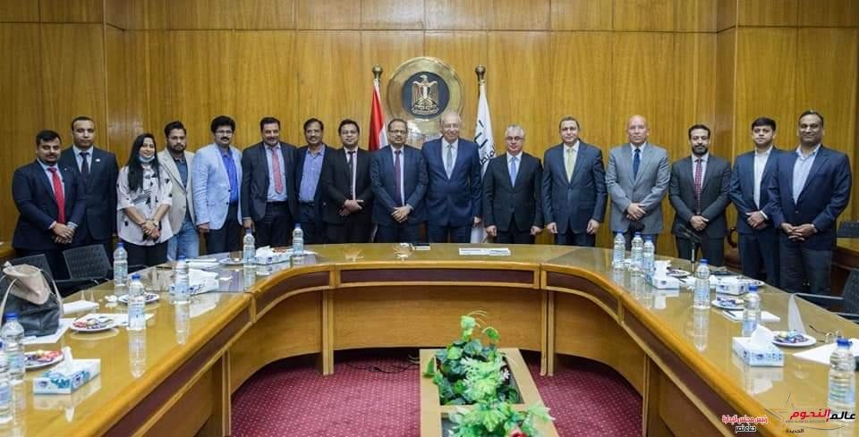 رئيس اقتصادية قناة السويس يبحث مجالات التعاون مع اتحاد الغرف الهندية 1 رئيس اقتصادية قناة السويس يبحث مجالات التعاون مع اتحاد الغرف الهندية