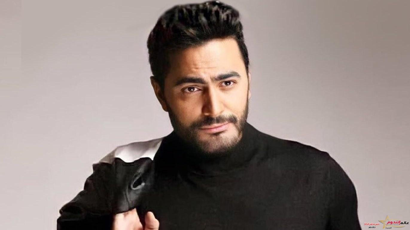 حضور جماهيري كبير لحفل تامر حسني في الأردن .. تفاصيل