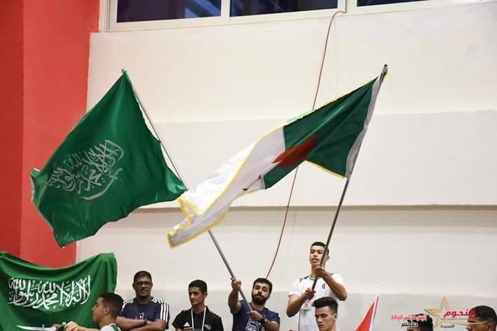 وزير الرياضة يفتتح منافسات البطولة العربية الخامسة للملاكمة للشباب بالمركز الأوليمبي بالمعادي 6 وزير الرياضة يفتتح منافسات البطولة العربية الخامسة للملاكمة للشباب بالمركز الأوليمبي بالمعادي