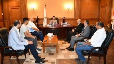 وزير الرياضة يلتقي محمود حسني لاعب المشروع القومي للموهبة لرفع الأثقال