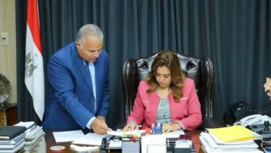 محافظ دمياط توافق على النزول بالحد الأدنى للقبول بمدارس التعليم الثانوى العام إلى مجموع 226 درجة