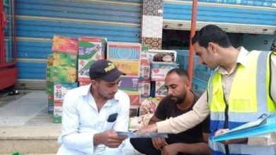 حملات توعوية لشركة مياه الشرب والصرف الصحي بشوارع مدينة منشأة أبو عمر 