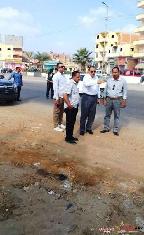 محافظ الشرقية: يُفاجئ مدينة بلبيس ويُتابع أعمال تطوير منطقة أبو سمران وتشجير طريق الزقازيق 3 محافظ الشرقية: يُفاجئ مدينة بلبيس ويُتابع أعمال تطوير منطقة أبو سمران وتشجير طريق الزقازيق