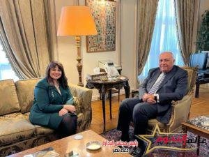 شكري يستقبل السفيرة سها جندي لبحث تعزيز التعاون في كافة الملفات لتحقيق أكبر فائدة للمصريين بالخارج