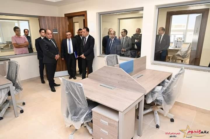 سمير : يبحث مع قيادات الوزارة ترتيبات انتقال العاملين للمقر الجديد 3 سمير : يبحث مع قيادات الوزارة ترتيبات انتقال العاملين للمقر الجديد