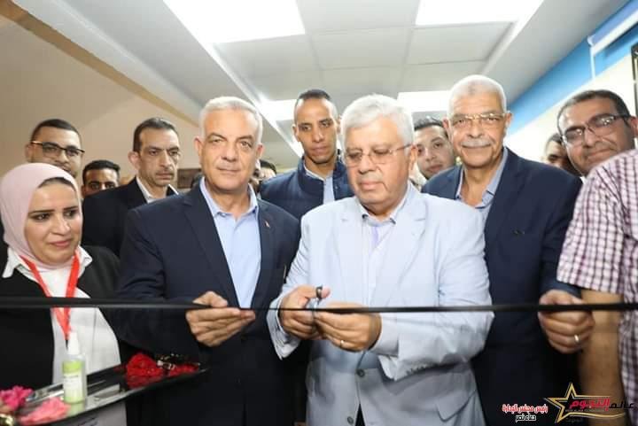 وزير التعليم العالي يضع حجر أساس المدينة الطبية لجامعة المنوفية 1 وزير التعليم العالي يضع حجر أساس المدينة الطبية لجامعة المنوفية