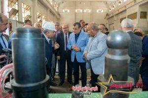 "وزير الدولة للإنتاج الحربي" يتفقد "حلوان للآلات والمعدات" ويؤكد أن مصنع "999 الحربي" وُلد عملاقًا 3 "وزير الدولة للإنتاج الحربي" يتفقد "حلوان للآلات والمعدات" ويؤكد أن مصنع "999 الحربي" وُلد عملاقًا