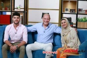 حمدي هيكل في صورة مع اسرته … صور