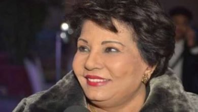 النجمة فردوس عبد الحميد لـ جريدة عالم النجوم: أجسد والدة نجيب الريحاني في مسلسل «الضاحك الباكي»