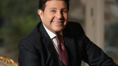 اكتشاف محمد الموجي وأشهر أغانيه "الحلم الجميل" في يوم ميلاد هاني شاكر