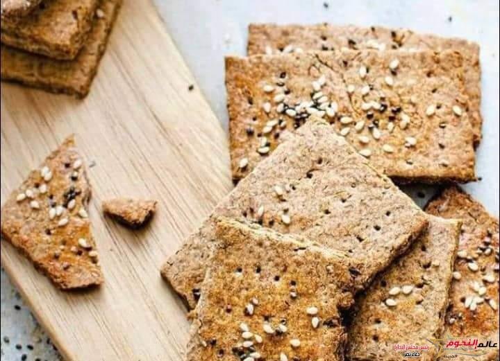 كراكرز الشوفان والزعتر ... مقدم من: مطبخ عالم النجوم 2 كراكرز الشوفان والزعتر ... مقدم من: مطبخ عالم النجوم