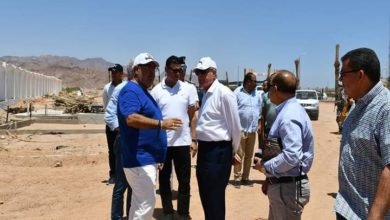 فودة يتفقد الأعمال الإنشائية لمشروع دهب سكوير السياحي في اطار جولة تفقدية ميدانية مفاجئة