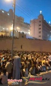 حريق هائل في مولد العذراء بدير درنكة في أسيوط